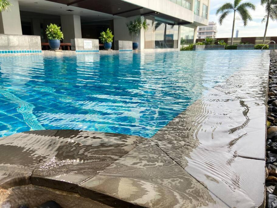 Baan Nonzee Condo Kingsize Bed Big Room In Sathorn 曼谷 外观 照片